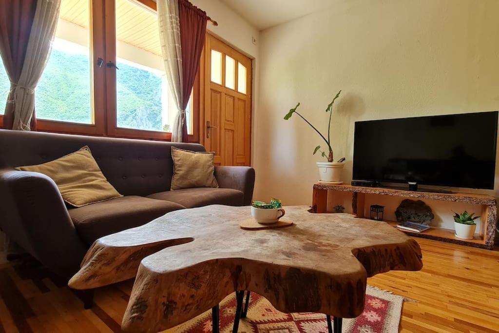 Ilis House Matka Βίλα Σκόπια Εξωτερικό φωτογραφία