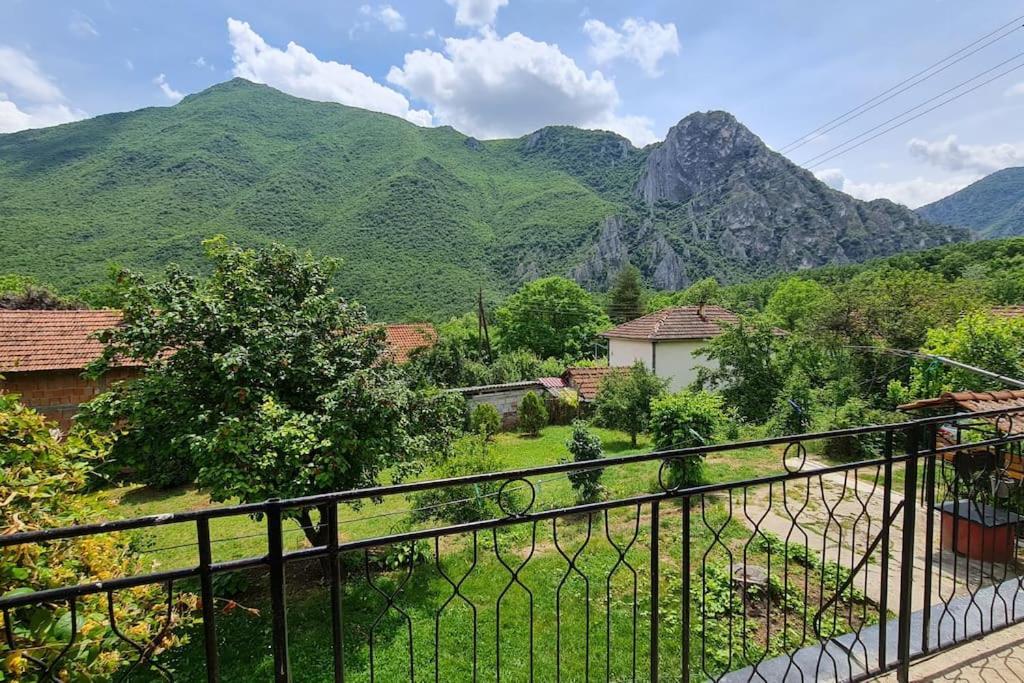 Ilis House Matka Βίλα Σκόπια Εξωτερικό φωτογραφία